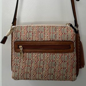 Jen & Co woven gusset Purse, faux leather